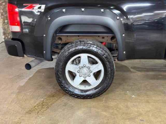 2011 GMC Sierra 2500 HD Crew Cab Standard Box 4-Wheel Drive Denali