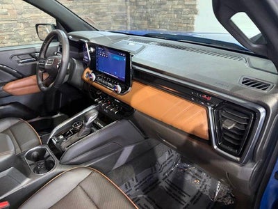 2023 GMC Canyon Crew Cab Short Box 4-Wheel Drive AT4