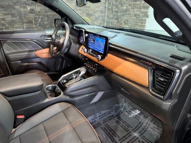 2023 GMC Canyon Crew Cab Short Box 4-Wheel Drive AT4