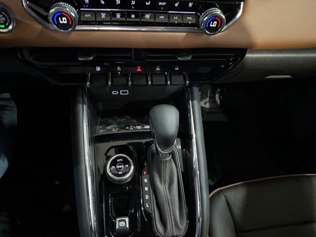 2024 GMC Canyon Crew Cab Short Box 4-Wheel Drive AT4