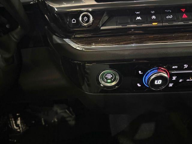 2024 GMC Sierra 1500 Crew Cab Short Box 4-Wheel Drive Elevation 3SB