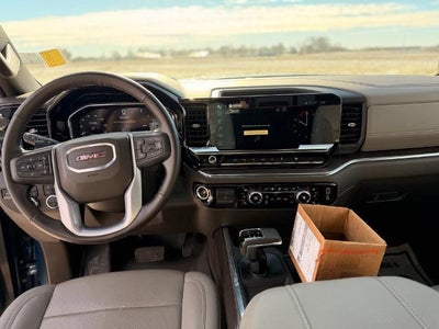 2024 GMC Sierra 1500 Crew Cab Short Box 4-Wheel Drive SLT