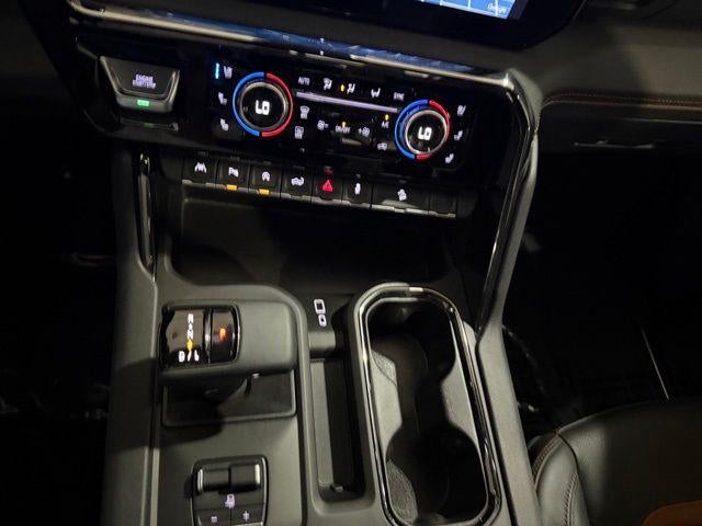 2024 GMC Sierra 1500 Crew Cab Short Box 4-Wheel Drive AT4