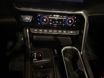 2022 GMC Sierra 1500 Crew Cab Short Box 4-Wheel Drive Denali Ultimate