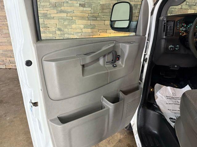 2016 GMC Savana Cargo Van 2500 Regular Wheelbase Rear-Wheel Drive
