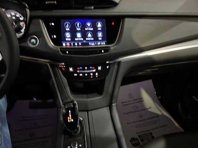 2024 Cadillac XT5 AWD 4dr Luxury