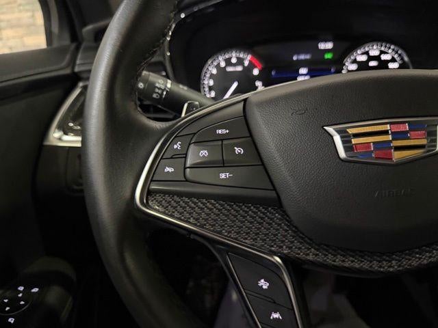 2022 Cadillac XT5 AWD 4dr Sport