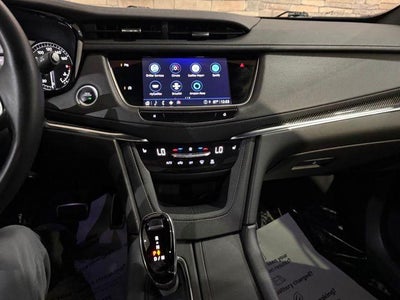 2022 Cadillac XT5 AWD 4dr Sport