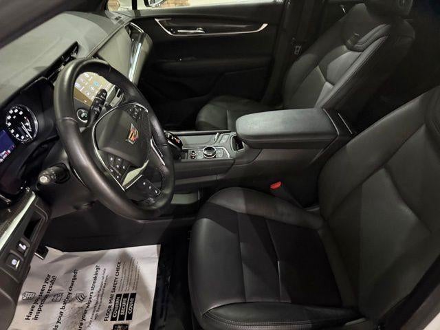 2022 Cadillac XT5 AWD 4dr Sport