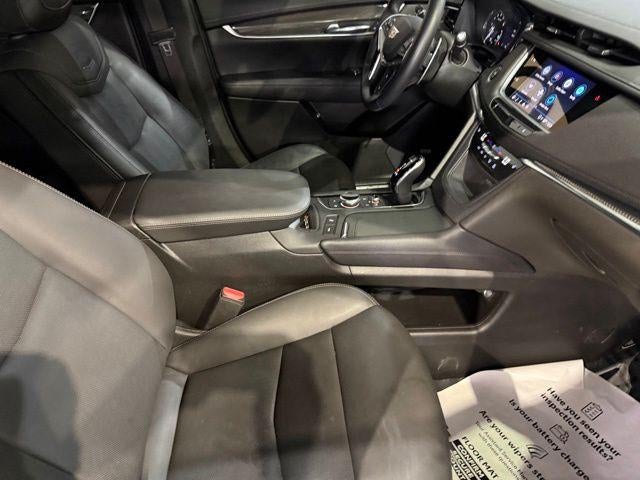 2022 Cadillac XT5 AWD 4dr Sport