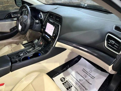 2022 Nissan Maxima Platinum CVT
