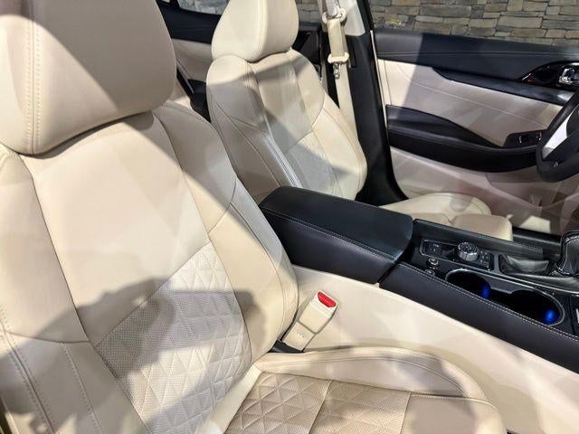 2022 Nissan Maxima Platinum CVT