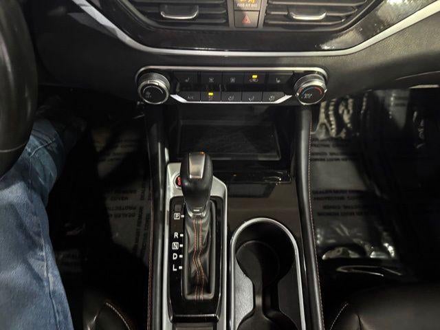 2023 Nissan Altima 2.5 SR Sedan