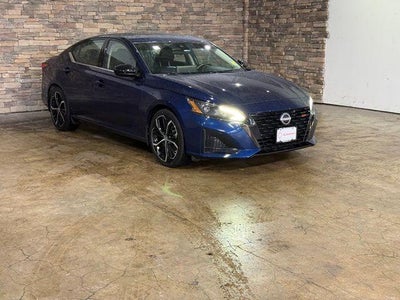2023 Nissan Altima 2.5 SR Sedan