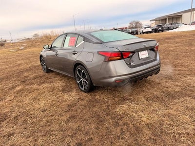 2025 Nissan Altima SR FWD