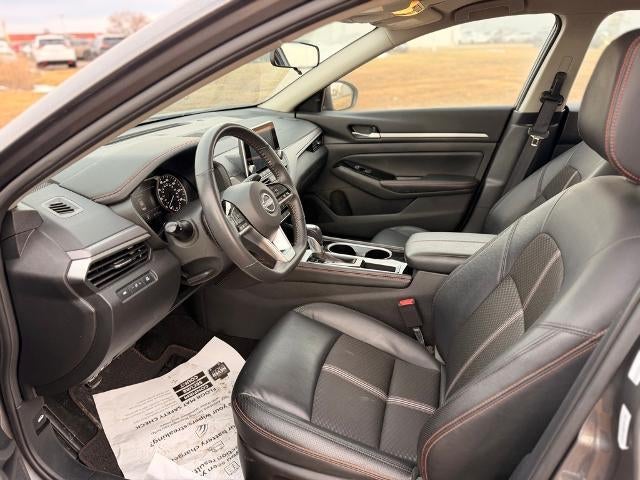 2025 Nissan Altima SR FWD