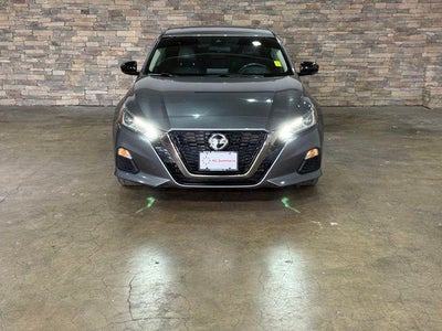 2021 Nissan Altima 2.5 SR Sedan