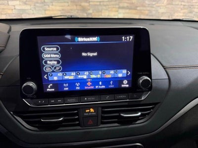 2021 Nissan Altima 2.5 SR Sedan
