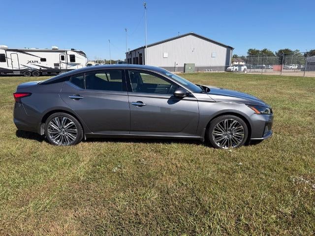 2024 Nissan Altima 2.5 SL Sedan