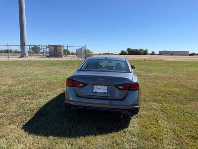 2024 Nissan Altima 2.5 SL Sedan