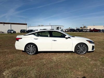 2024 Nissan Altima 2.5 SL AWD Sedan