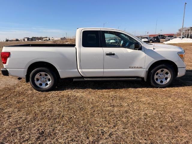 2021 Nissan Titan 4x2 King Cab S