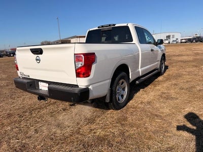 2021 Nissan Titan 4x2 King Cab S