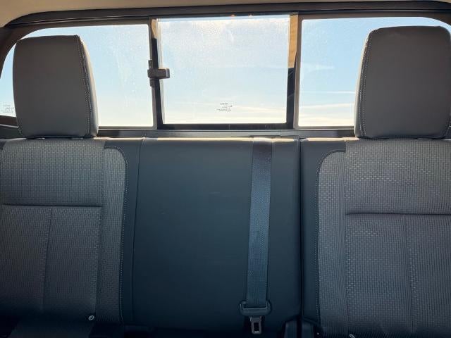 2021 Nissan Titan 4x2 King Cab S