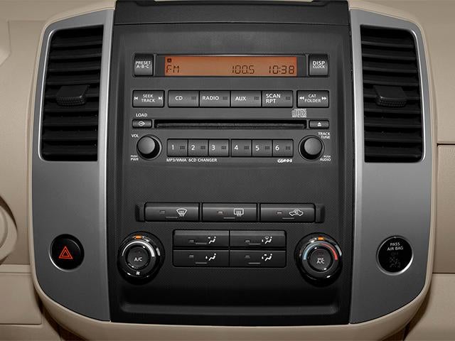 2014 Nissan Frontier 4WD King Cab Auto SV