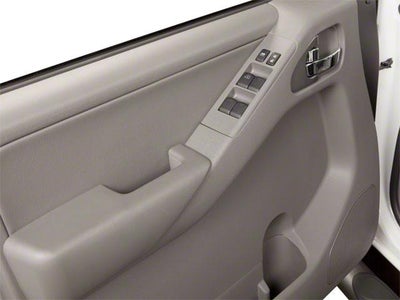 2010 Nissan Frontier 2WD Crew Cab SWB Auto SE