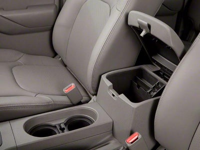 2010 Nissan Frontier 2WD Crew Cab SWB Auto SE