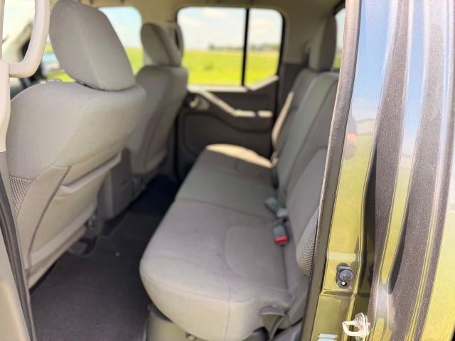 2019 Nissan Frontier Crew Cab 4x2 SV Auto