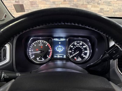 2016 Nissan Titan XD 4WD Crew Cab PRO-4X Diesel