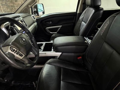 2016 Nissan Titan XD 4WD Crew Cab PRO-4X Diesel