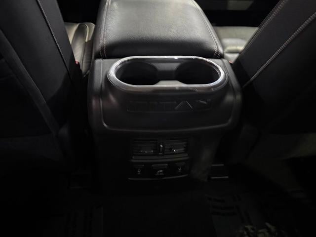 2016 Nissan Titan XD 4WD Crew Cab PRO-4X Diesel