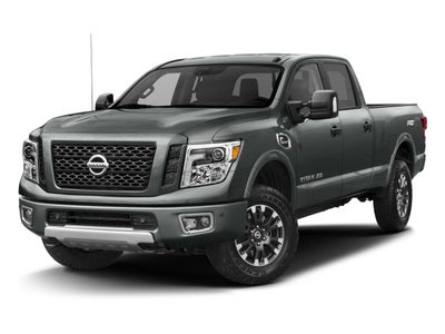 2016 Nissan Titan XD 4WD Crew Cab PRO-4X Diesel