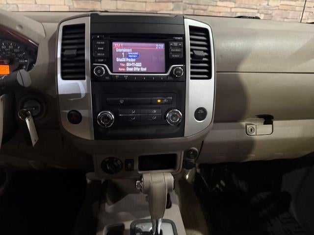 2017 Nissan Frontier 2017.5 Crew Cab 4x4 SV V6 Auto