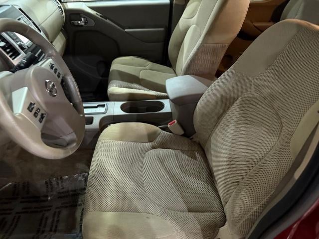 2017 Nissan Frontier 2017.5 Crew Cab 4x4 SV V6 Auto