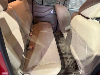 2017 Nissan Frontier 2017.5 Crew Cab 4x4 SV V6 Auto