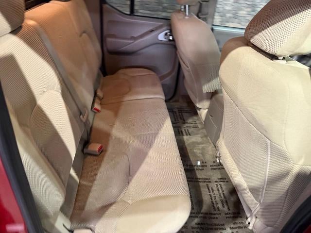 2017 Nissan Frontier 2017.5 Crew Cab 4x4 SV V6 Auto