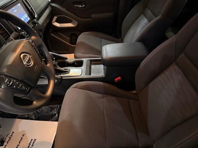 2024 Nissan Frontier Crew Cab 4x2 SV