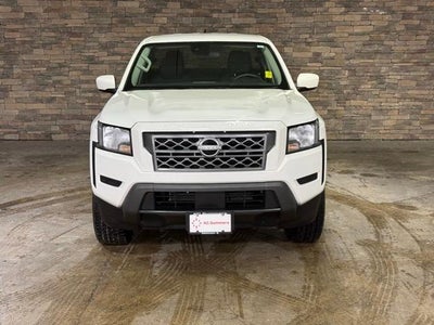 2024 Nissan Frontier Crew Cab 4x2 SV