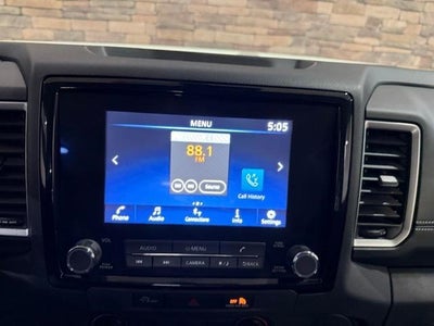 2024 Nissan Frontier Crew Cab 4x2 SV