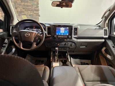 2024 Nissan Frontier Crew Cab 4x2 SV