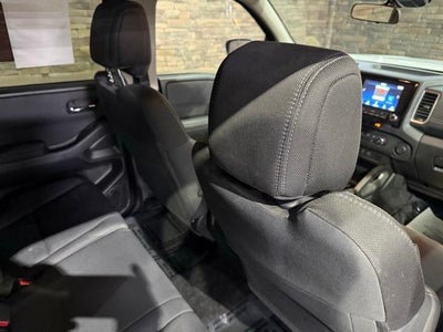 2024 Nissan Frontier Crew Cab 4x2 SV