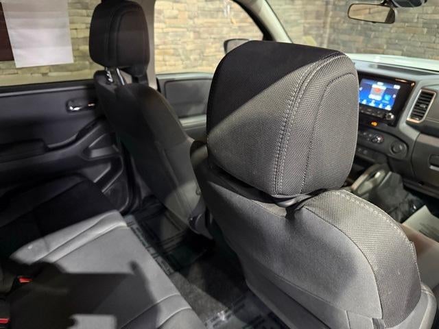 2024 Nissan Frontier Crew Cab 4x2 SV