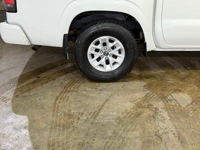 2024 Nissan Frontier Crew Cab 4x2 SV