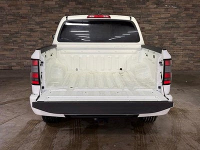 2024 Nissan Frontier Crew Cab 4x2 SV