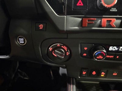 2025 Nissan Frontier Crew Cab 4x4 PRO-4X
