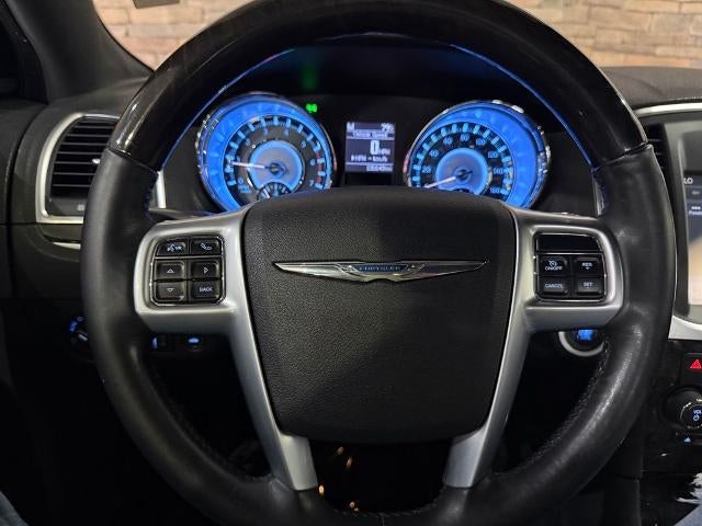 2011 Chrysler 300 4dr Sdn 300C RWD